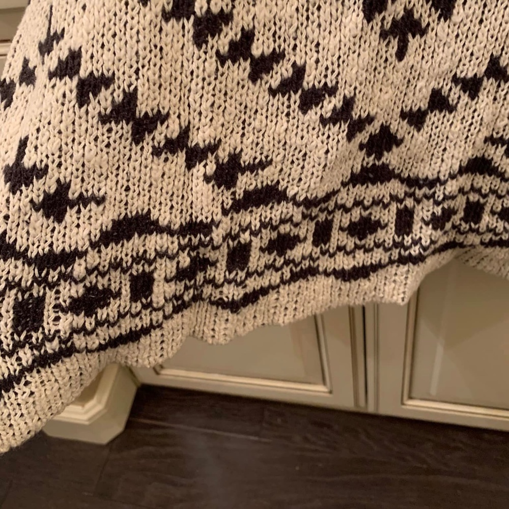 Cardigan Sweater - Picture 6 of 7